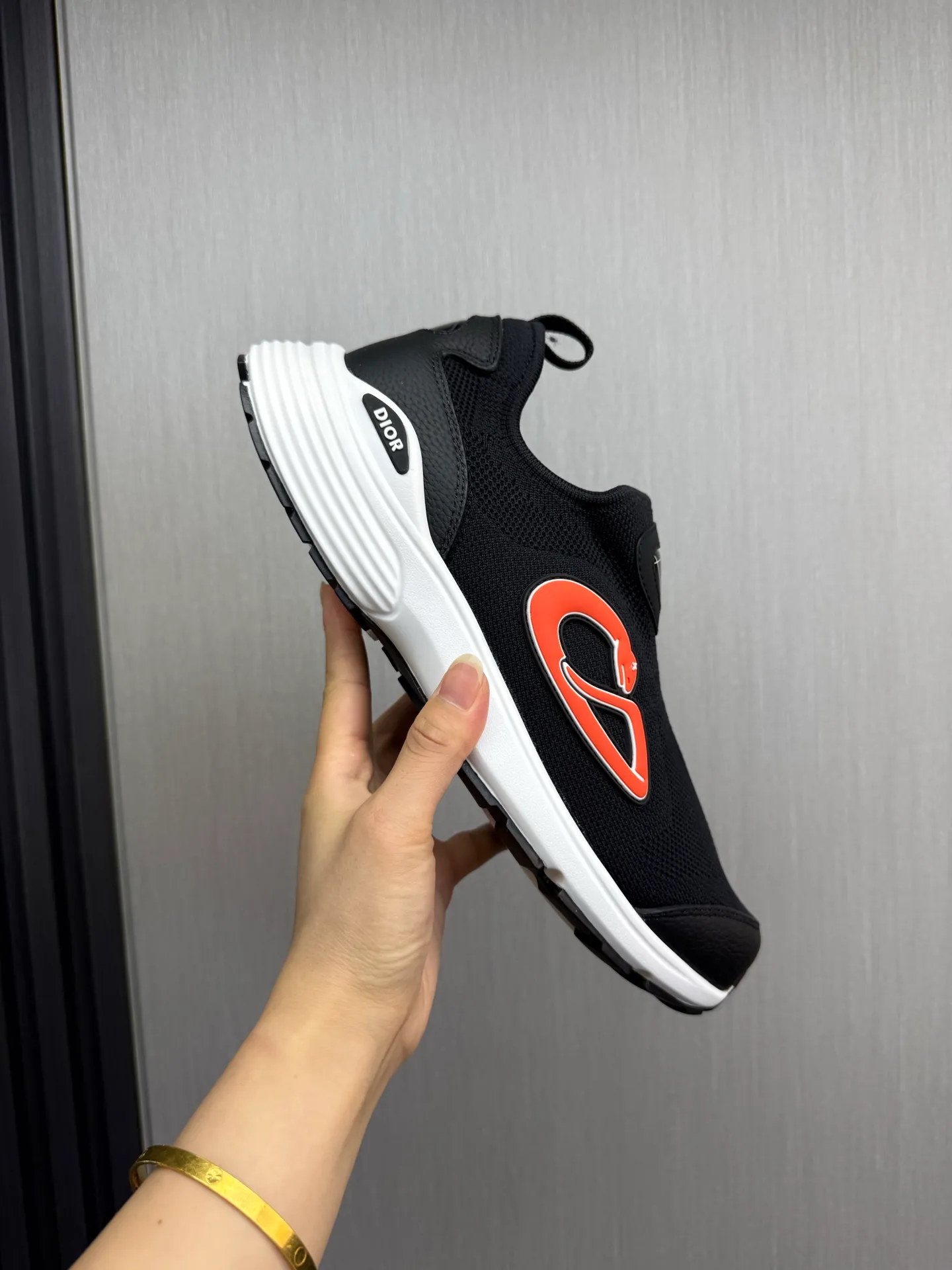 Men's shoes 💰540💰 Dior Dior B30 latest hot model shipped, original 1:1 manufacturing ▪️ Fabric: Original custom fly woven ▪️ Lining: Imported breathable mesh ▪️ Sole: Original molded non-slip outsole ▪️ Size: 38-45 (custom-made 45 non-returnable)